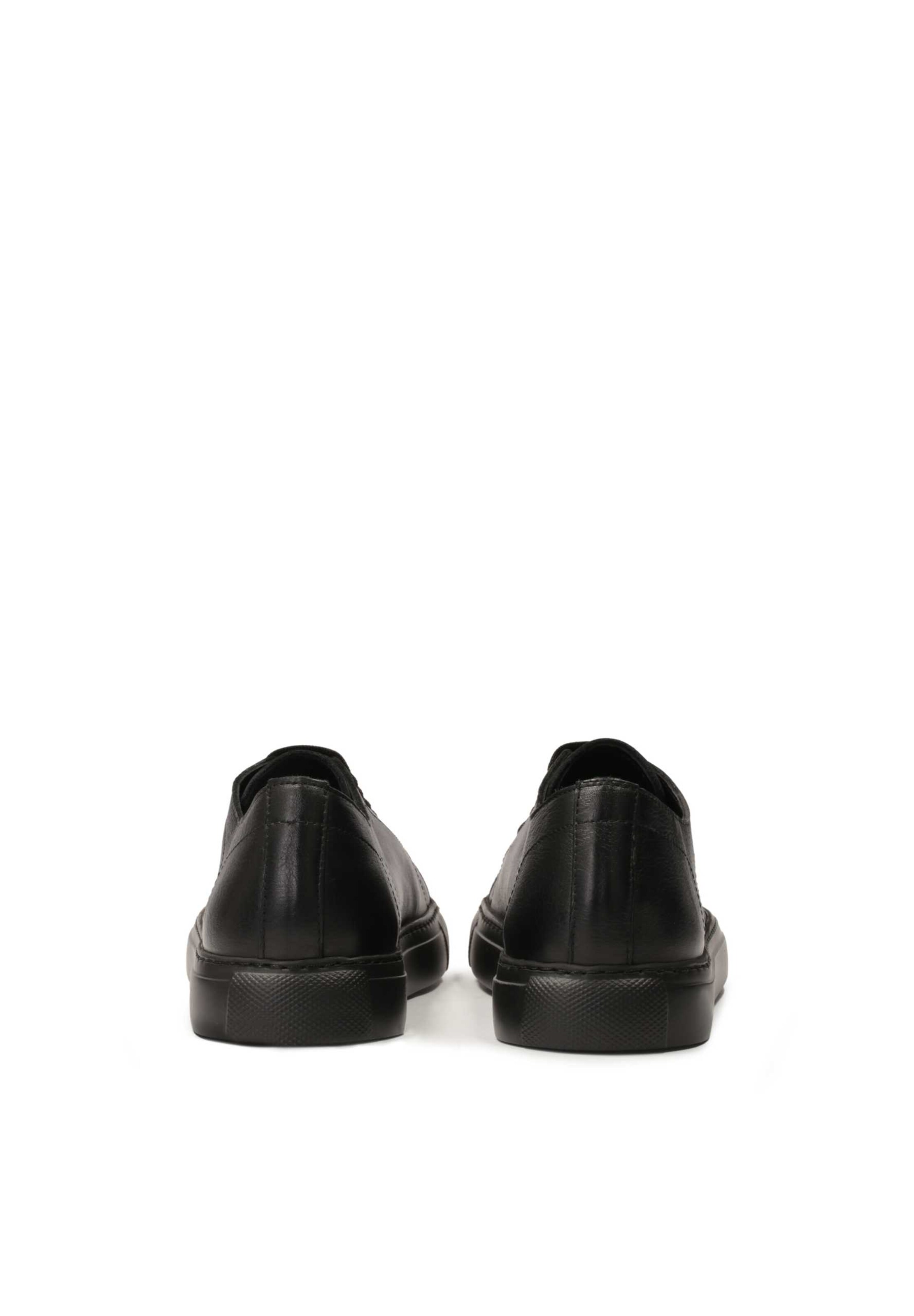 Baskets basses Kazar en noir