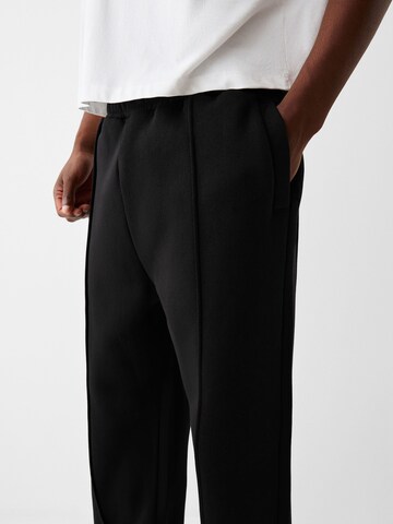 Bershka Loosefit Bukser i sort