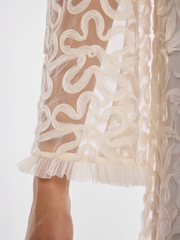 Ana Alcazar Jurk 'Daiva' in Wit