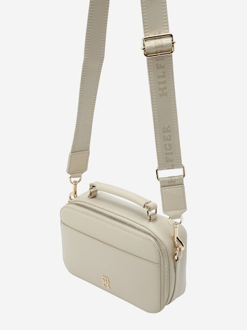 TOMMY HILFIGER Handbag 'Iconic' in White