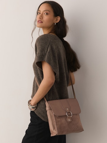 Next Сумка через плечо в Ярко-розовый