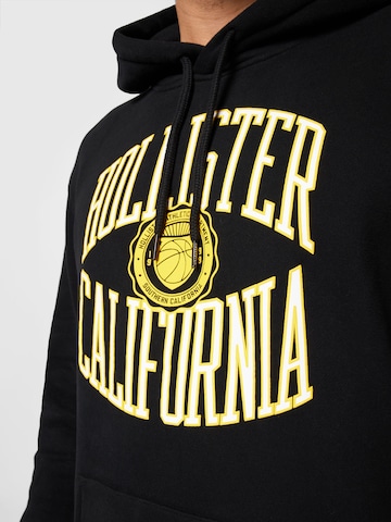 HOLLISTER Sweatshirt in Black