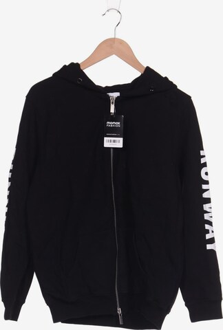 Quantum Courage Sweatshirt & Zip-Up Hoodie in L in Black: front