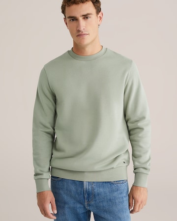 WE Fashion Sweatshirt in Green: front