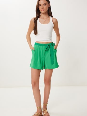 Happiness İstanbul Wide leg Παντελόνι πλισέ σε πράσινο