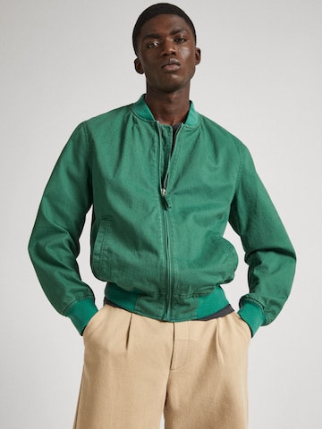 Pepe Jeans Between-Season Jacket 'VING ' in Green: front