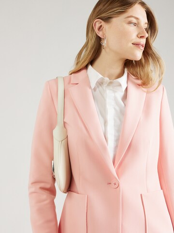 COMMA - Blazer en rosa