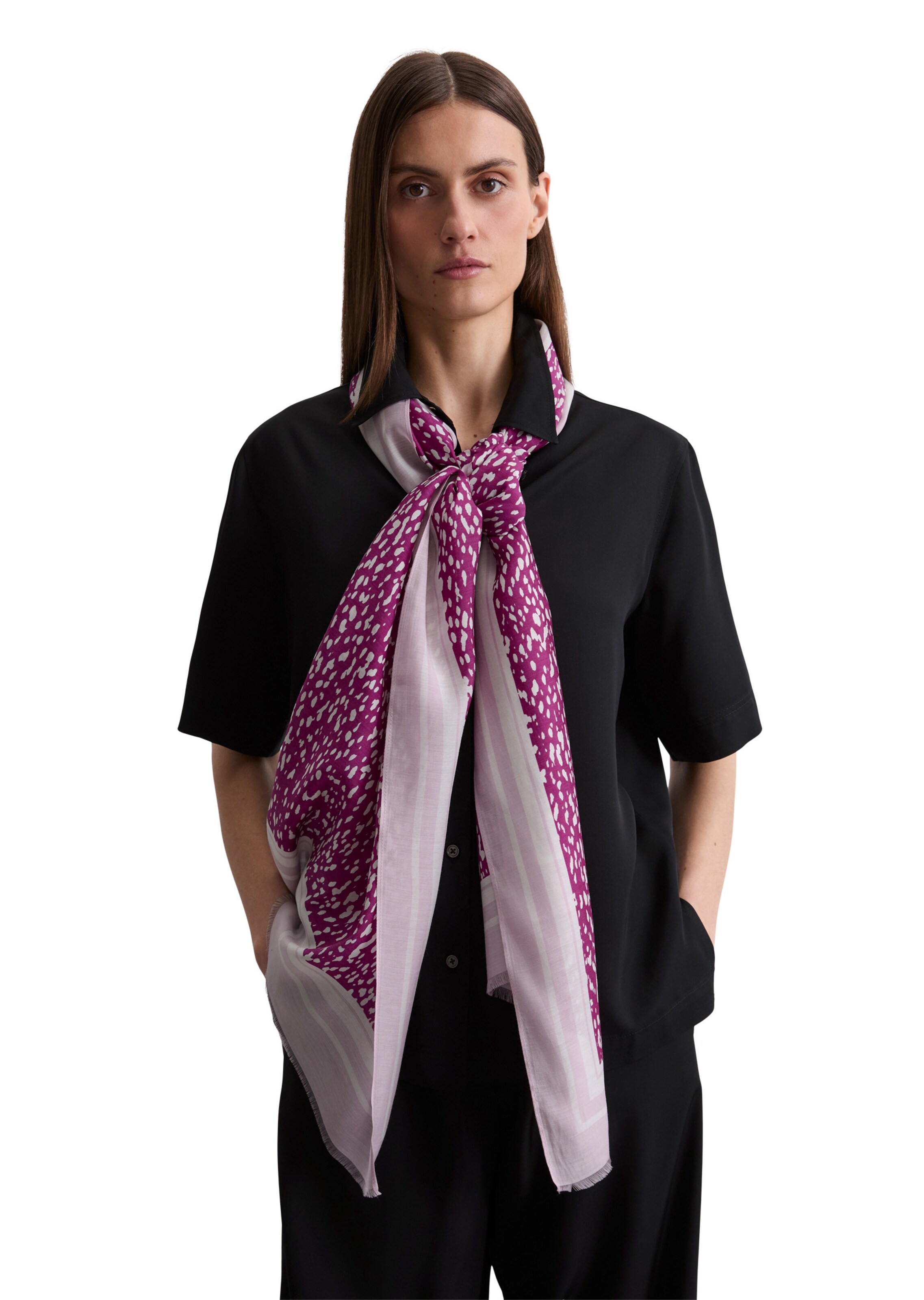 Marc O'Polo Scarf in Purple: front