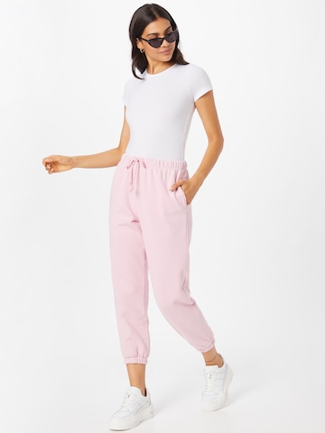 LEVI'S ® Tapered Byxa 'Levi's® Women's WFH Sweatpants' i rosa