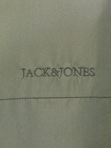 JACK & JONES Φθινοπωρινό και ανοιξιάτικο μπουφάν 'JJZACK' σε πράσινο