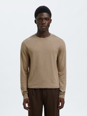 SELECTED Regular Fit Pullover 'SLHBERG' in Braun: Vorderseite