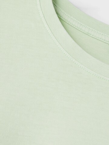 LMTD Bluser & t-shirts i grøn