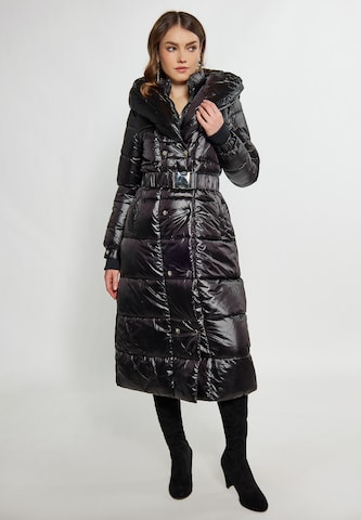 faina Winter coat in Black: front