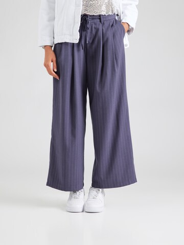 HOLLISTER Wide leg Παντελόνι πλισέ σε μπλε: μπροστά