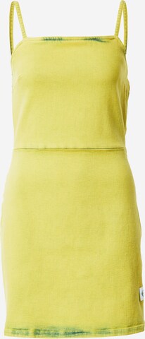 Calvin Klein Jeans - Vestido de verano en amarillo: frente