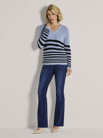 MADELEINE Pullover in Blau