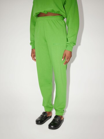 LeGer by Lena Gercke - Tapered Pantalón 'Ruby' en verde: lado