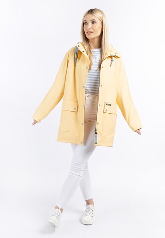 Manteau fonctionnel Schmuddelwedda en jaune