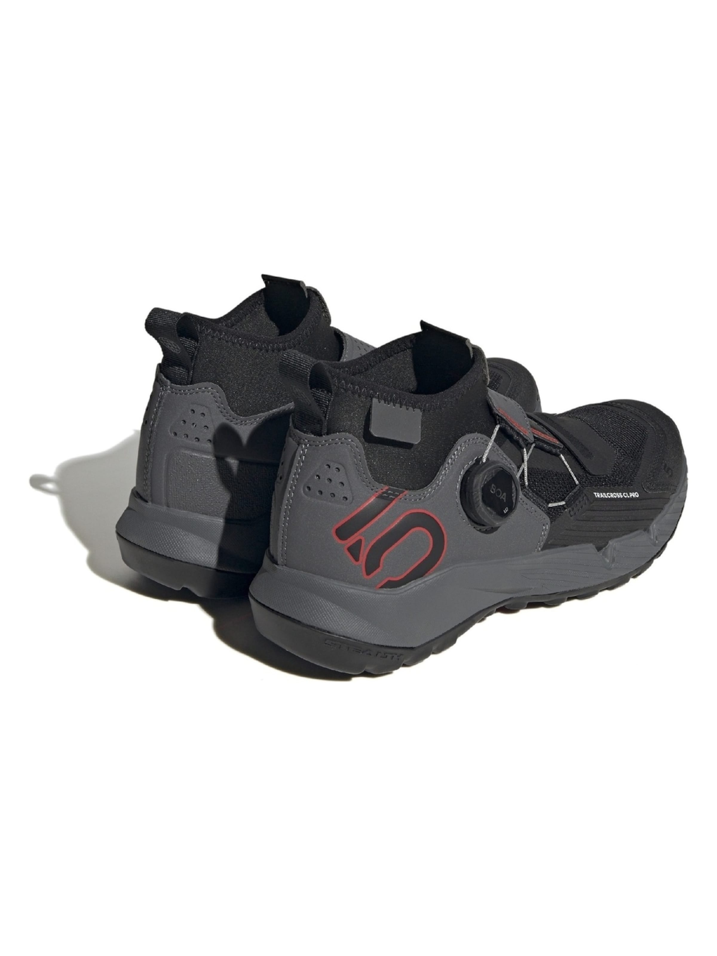 Scarpa sportiva 'adidas Trailcross Pro Clip-in Mtb-boot' di ADIDAS in grigio