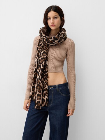 Bershka Schal in Braun