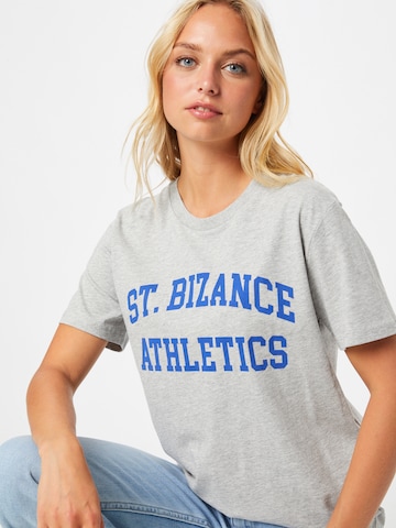 Bizance Paris T-shirt 'GUSTIN' i grå