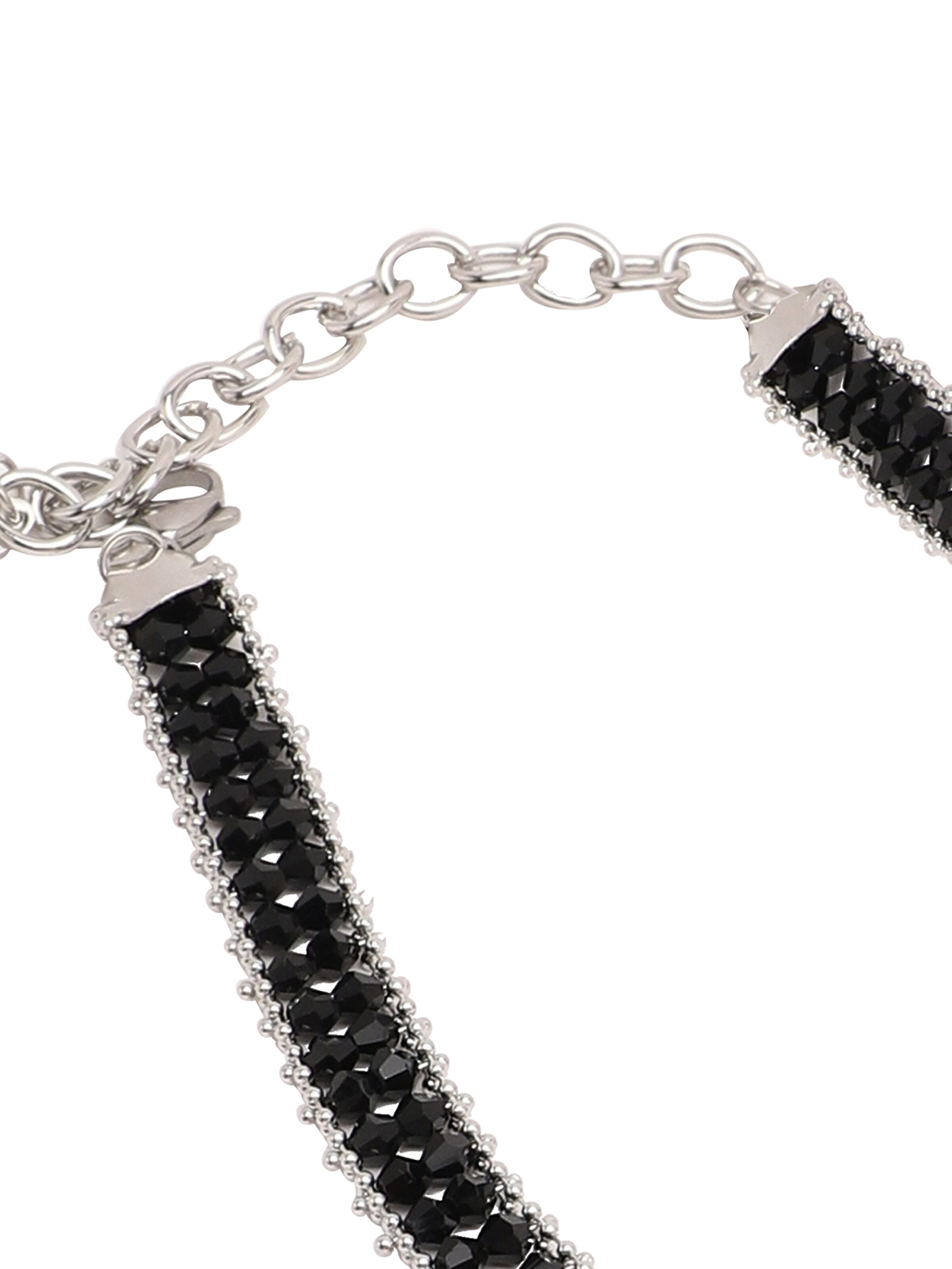 Lanțuri 'Nolana' de la SOHI pe negru