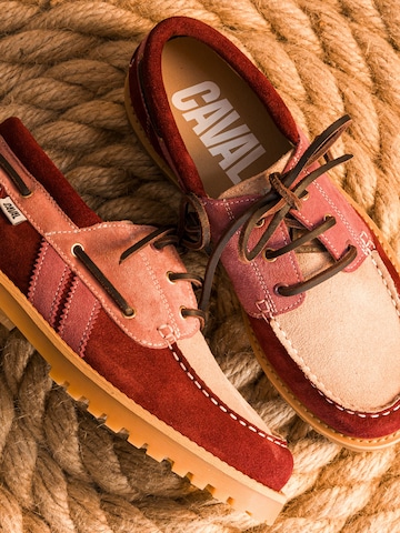 Caval - Mocassins em vermelho: topo