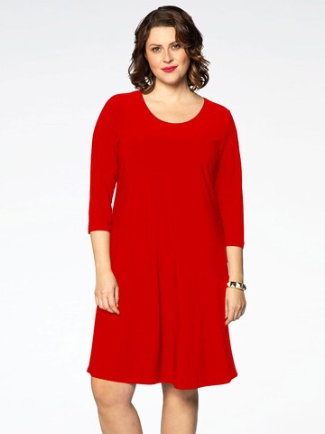 Yoek Dress in Red: front