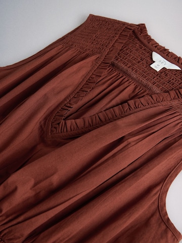 The Set Top in Brown