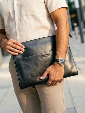 NEGOTIA Leather Laptoptas 'Notion 15.6 inch' in Zwart