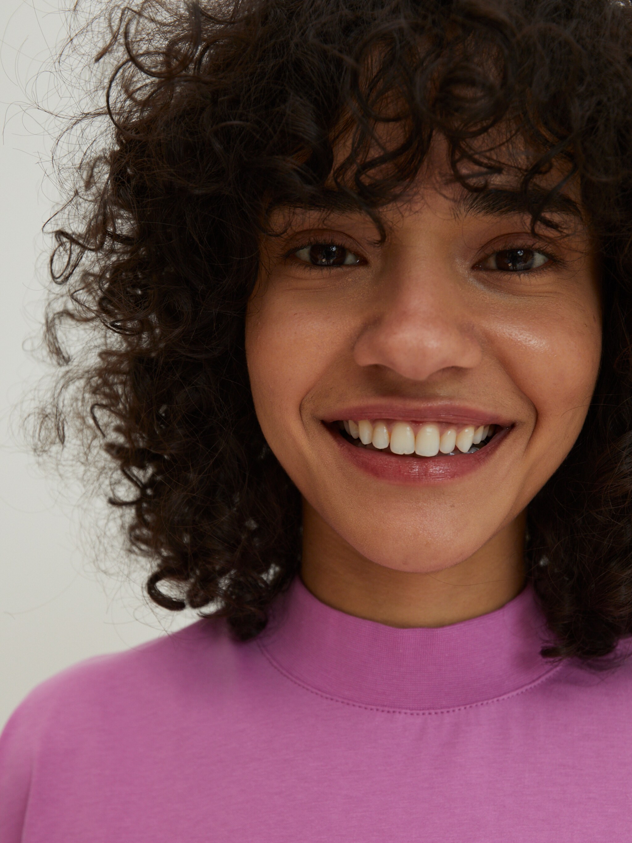 EDITED Producten Shirt 'Aleah' Pink