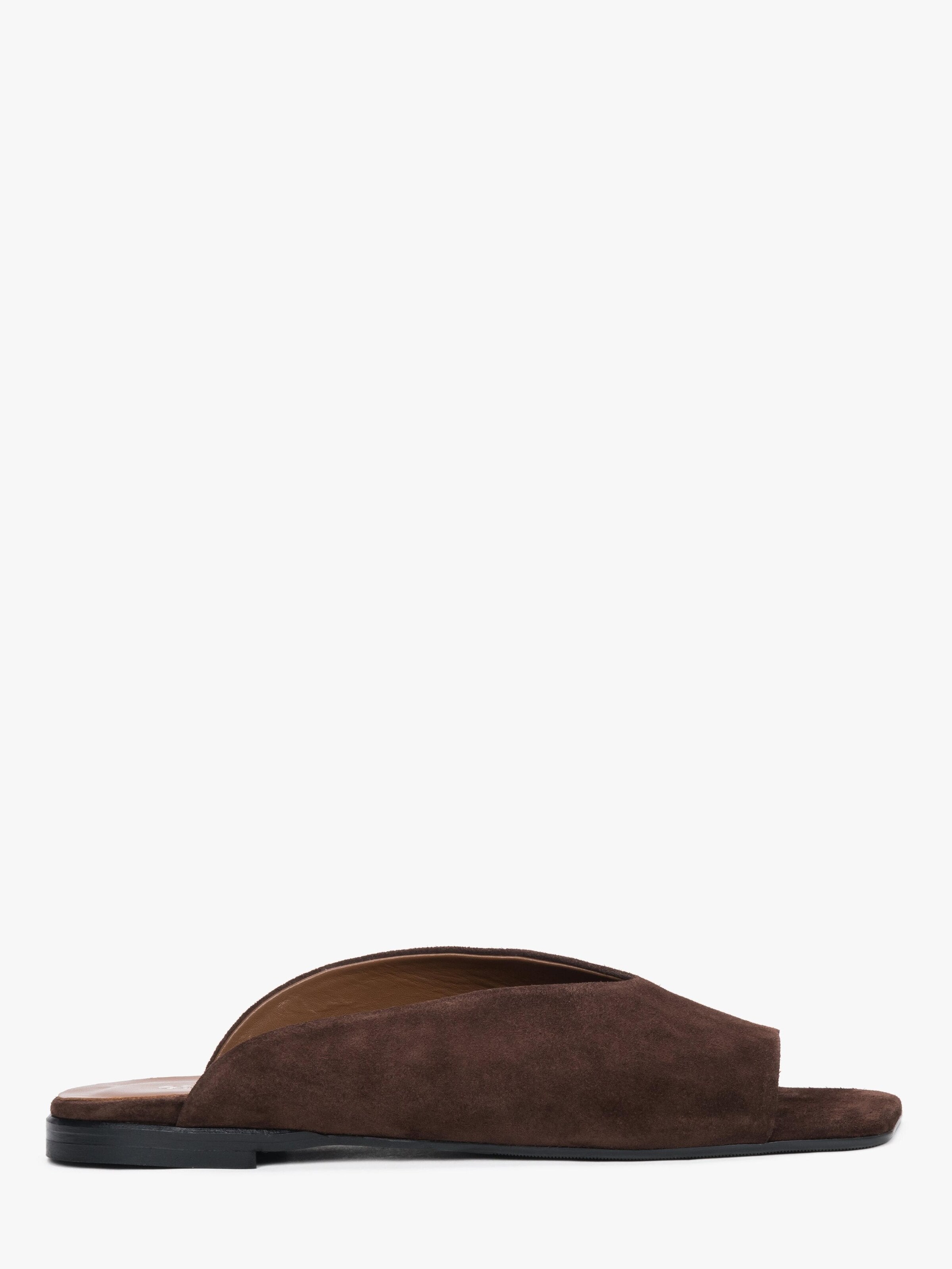 Estro Mules '11-5304-10' in Brown