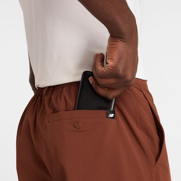 new balance Regular Broek in Bruin