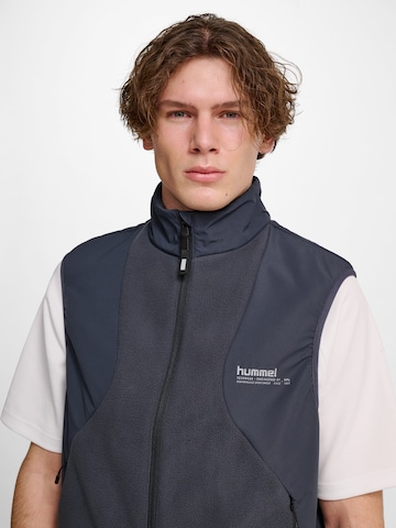 Hummel Vest i grå
