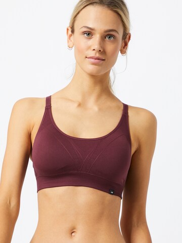 Marika Regular Sports Bra 'JULIETTTE' in Red: front