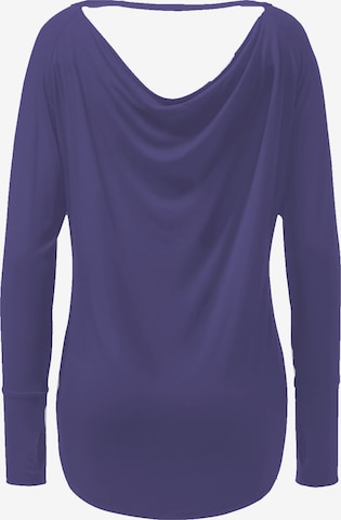 YOGISTAR.COM Performance Shirt in Purple