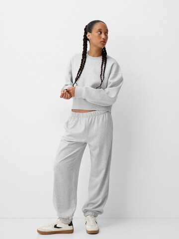 Bershka Sweatshirt in Grau