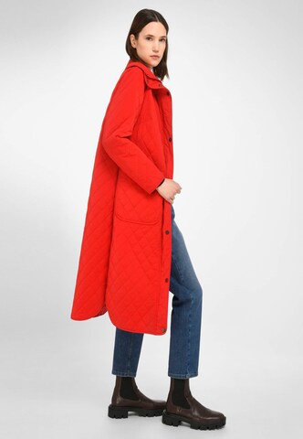 DAY.LIKE Between-Season Jacket in Red