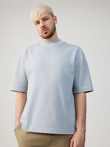 ABOUT YOU x Rewinside Shirt 'Cem' in Grey: front