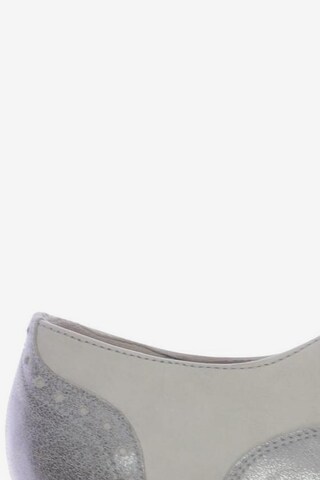 Paul Green Flats & Loafers in 38 in Grey