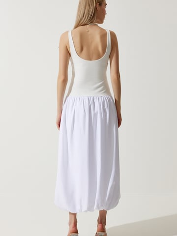 Happiness İstanbul Платье в Белый