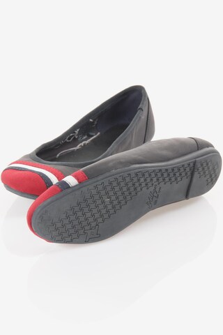 TOMMY HILFIGER Flats & Loafers in 36 in Black
