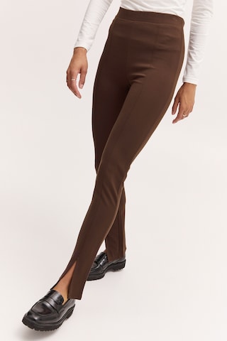 b.young Slimfit Leggings in Zwart: voorkant