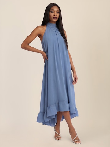 APART Kleid in Blau