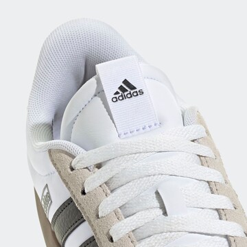 Baskets basses 'VL Court 3.0' ADIDAS SPORTSWEAR en blanc