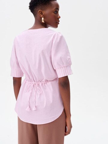 Blue Shadow Blouse in Pink