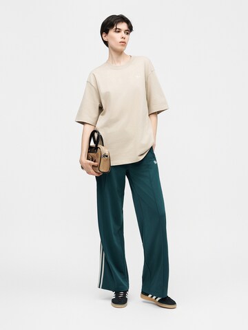 ADIDAS ORIGINALS Avar lõige Püksid 'Firebird', värv roheline