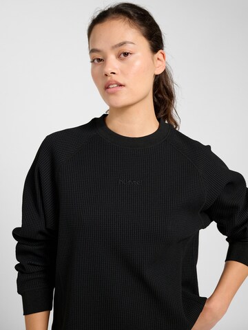 Hummel Shirt in Zwart