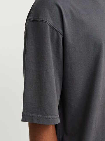 JACK & JONES Футболка 'Charge' в Серый