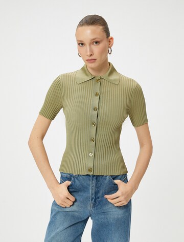 Koton Sweatshirt in Green: front